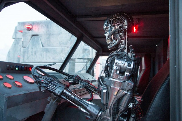 Driving T-800 Future War Terminator Genisys