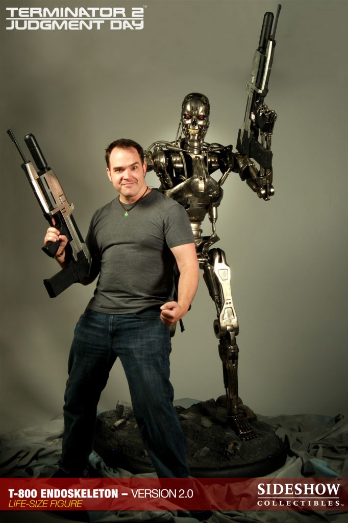 Terminator 2: Judgment Day T-800 Endoskeleton Version 2.0 Life-Size Figure