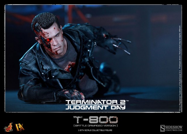 Battle Damaged T-800 6th Scale Figure