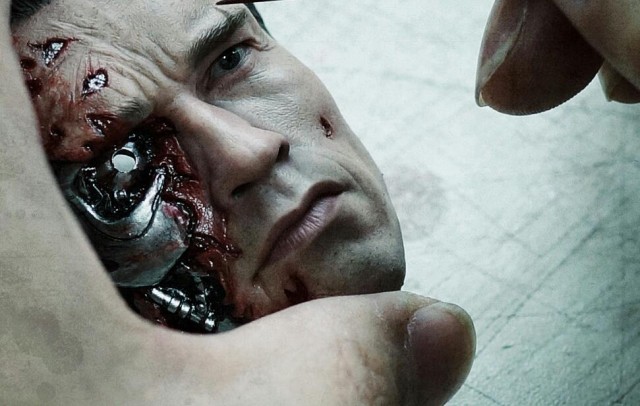 Enterbay Battle Damaged T-800 Figure