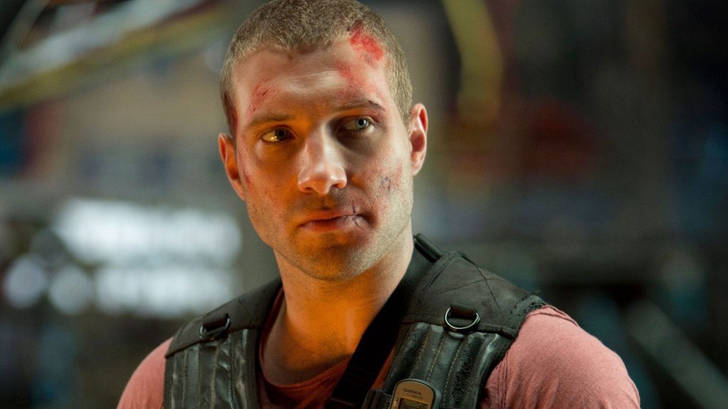 Jai Courtney Terminator PG-13