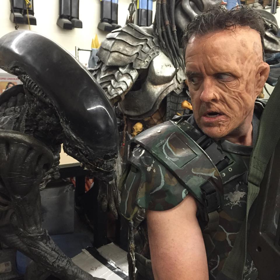 Alien 5 Tom Woodruff in Hicks Make-Up