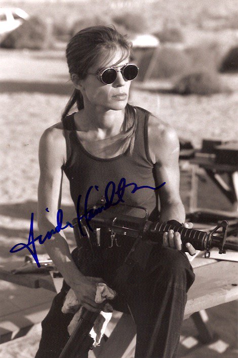 Sarah Connor Terminator 2 Chin Ups : 16 female characters with biceps ...