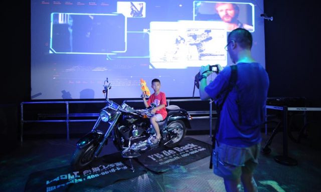 Terminator 2 3D China Harley Davidson