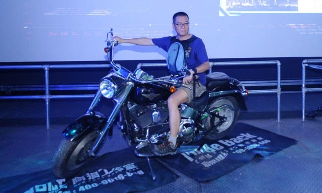 Terminator 2 3D China Harley Davidson