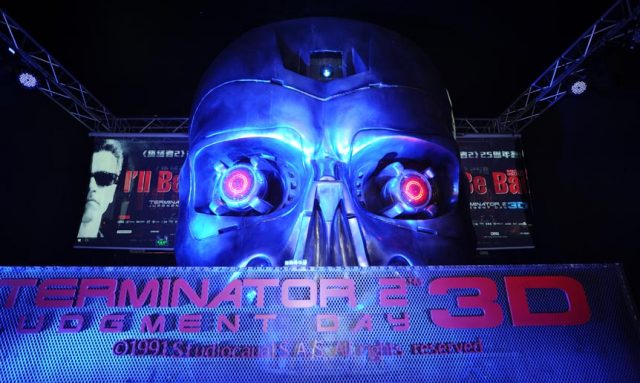Terminator 2 3D Giant Endoskeleton Skull