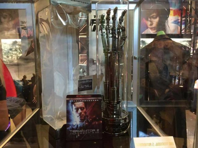 Terminator 2 3D Endo Arm Collectors Edition Images