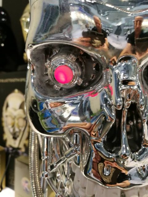 AC Worldwide The Terminator Endoskeleton Skull Speaker