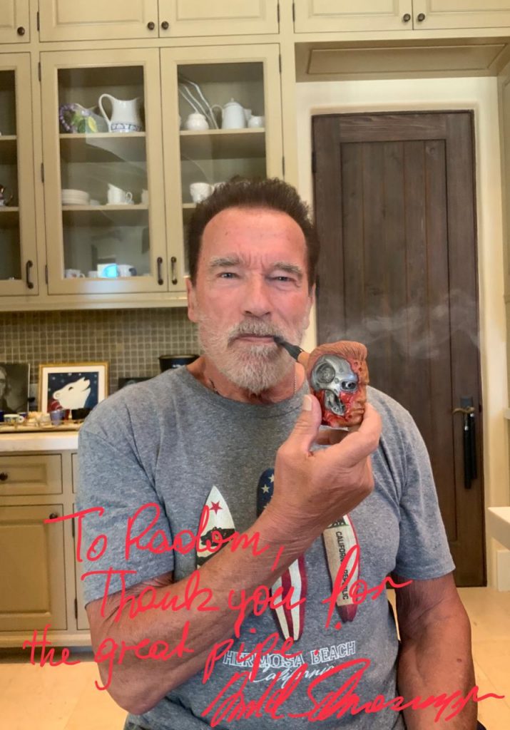 Arnold Schwarzenegger smoking tobacco from Terminator Pipe made by Reddit user RadonLab