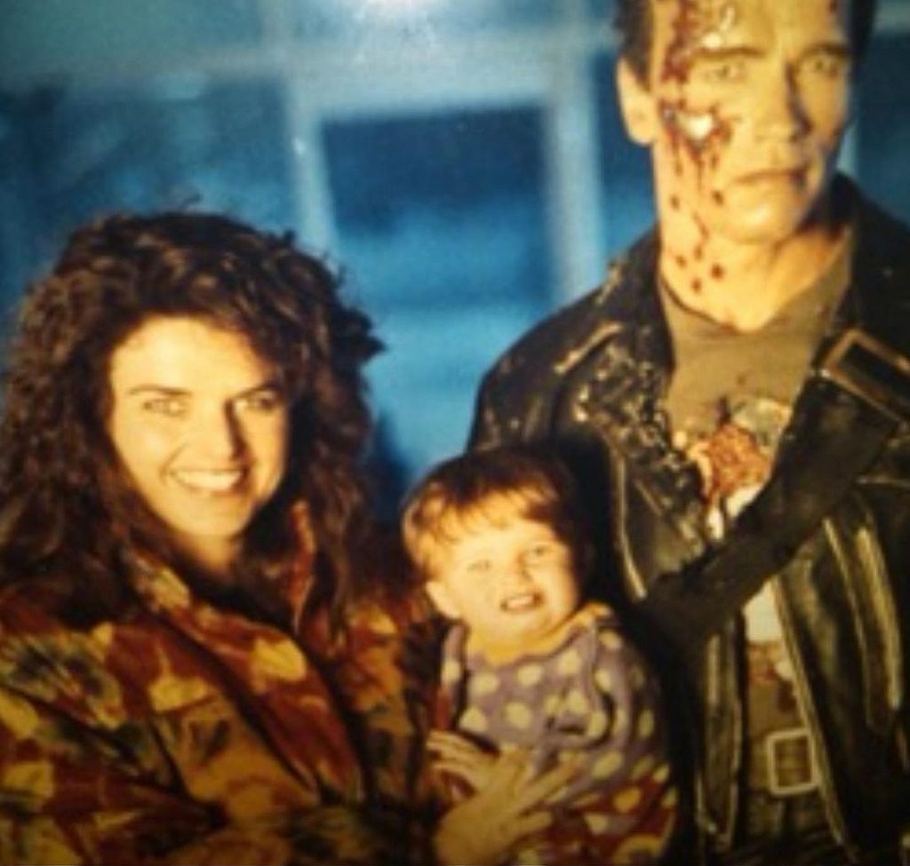 Terminator 2 Behind The Scenes With Arnold, Maria Shriver and Katherine Schwarzenegger