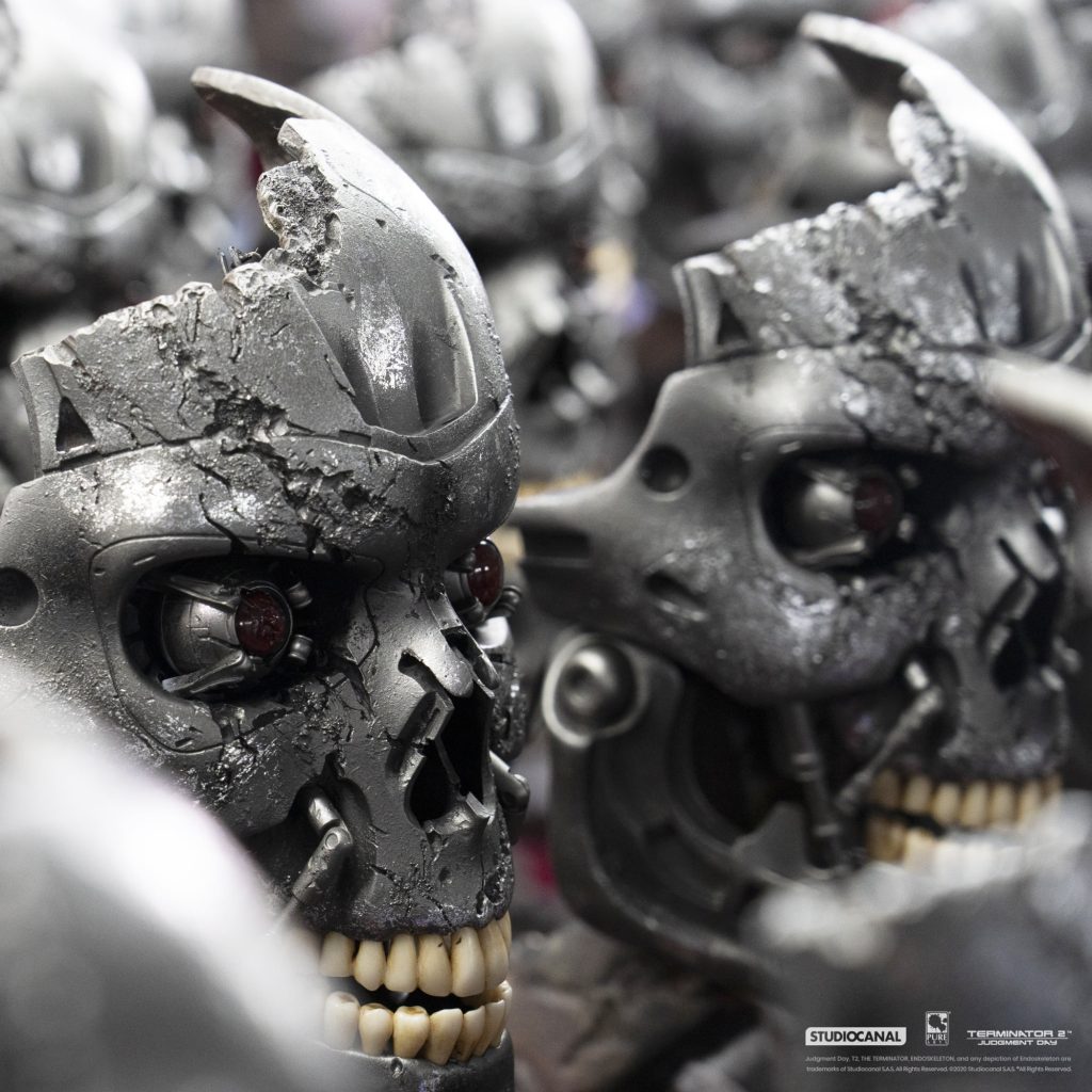PureArts Terminator 2 T-800 BATTLE DAMAGED Art Mask Busts Production Complete