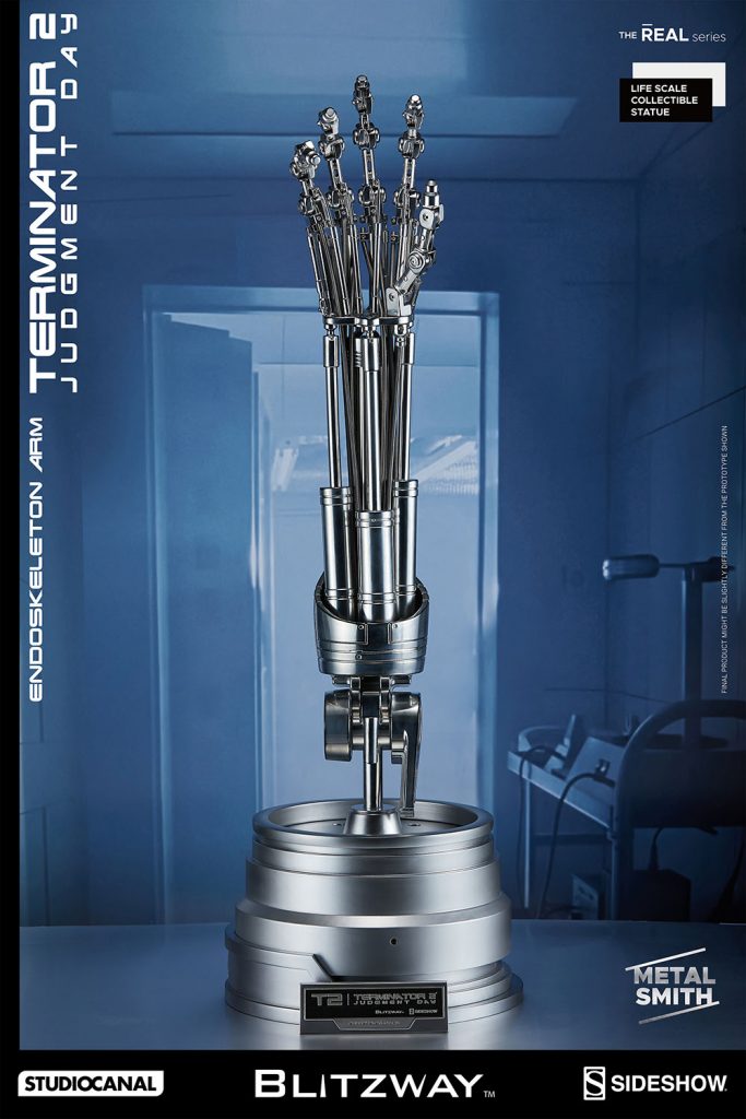 Blitzway Terminator 2 T-800 ENDOSKELETON ARM LIFE-SIZE STATUE