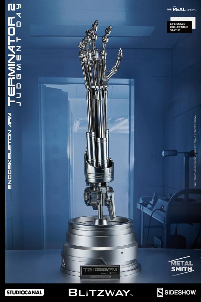 Blitzway Terminator 2 T-800 ENDOSKELETON ARM LIFE-SIZE STATUE