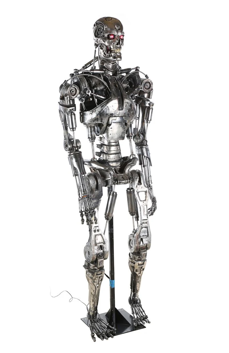 https://www.theterminatorfans.com/wp-content/uploads/2021/09/Terminator-2-Judgment-Day-T-800-Endoskeleton-Prop-Store-Auction.jpg