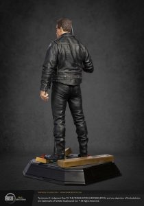 Arnold Schwarzenegger - T-800 Terminator 2 30th Anniversary Exclusive Edition 1/3 Scale Premium Statue by Darkside Collectibles Studio